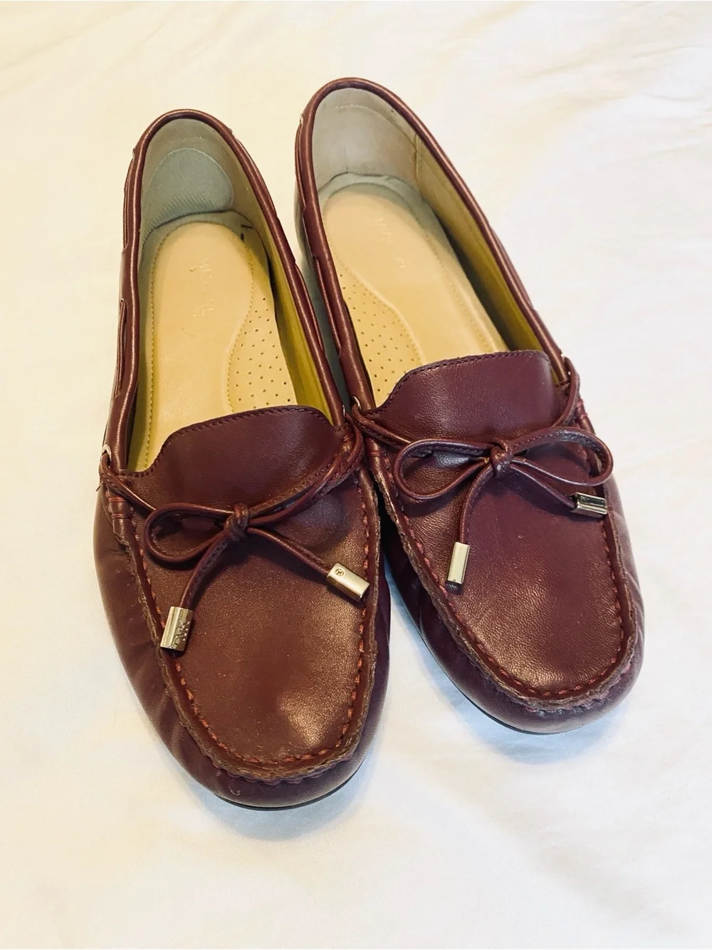 MK Michael Kors Sutton Leather Moccasin Loafer Maroon 8.5 EUC